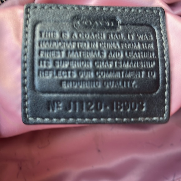 Coach Chelsea 18903 Shoulder Bag - Picture 11 of 16